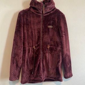 Columbia fleece sweater